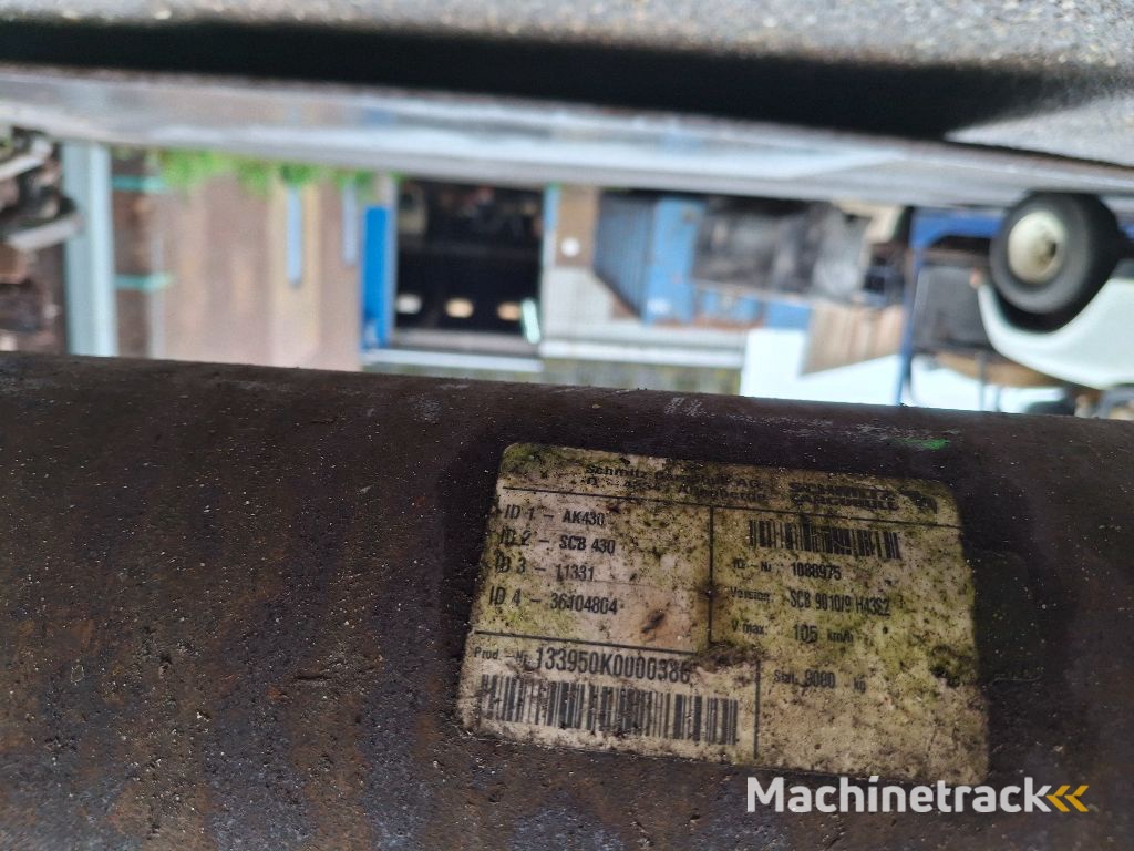 SCHMITZ CARGOBULL SCB 430