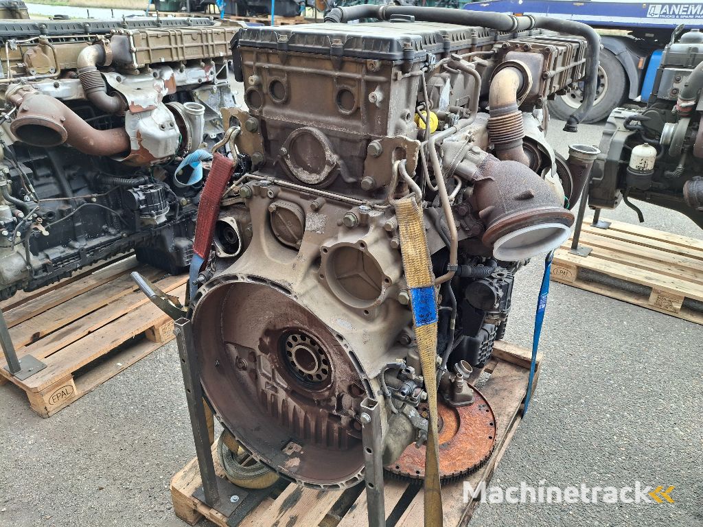 MERCEDES-BENZ OM471LA 420HP