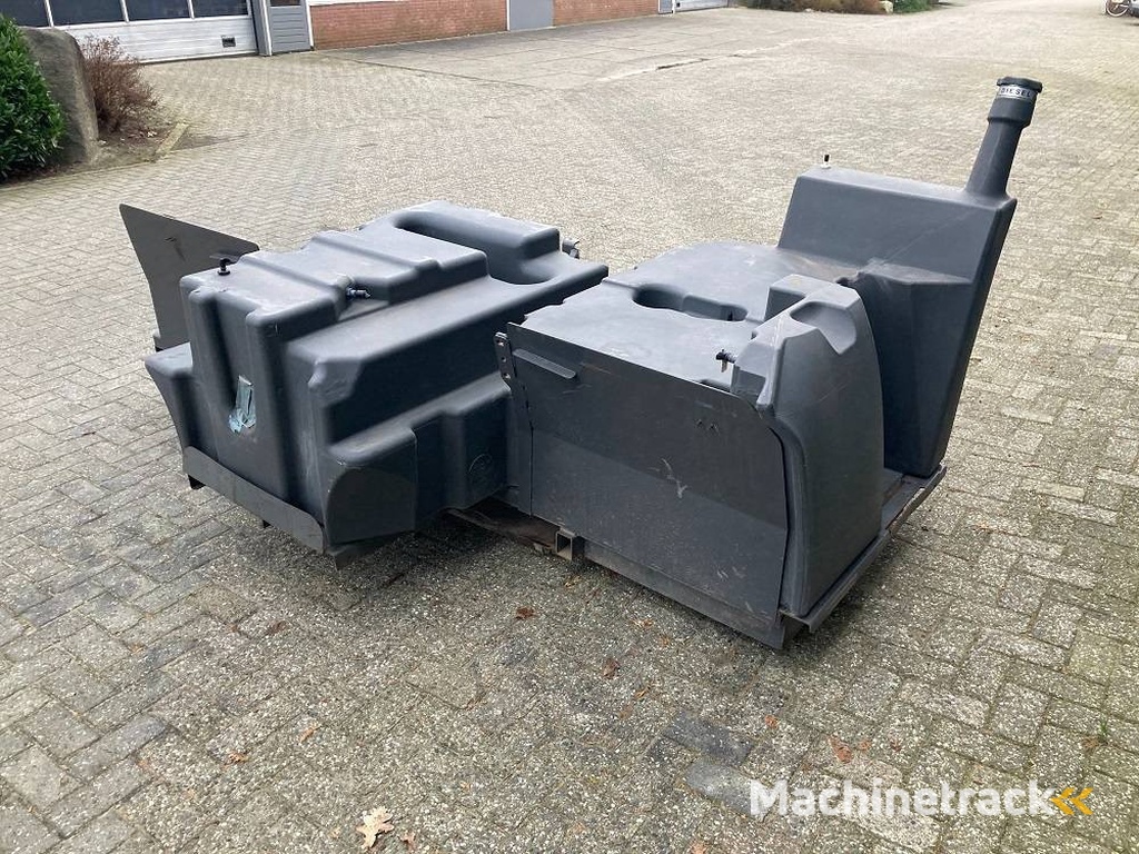 CLAAS diesel tank CLAAS JAGUAR