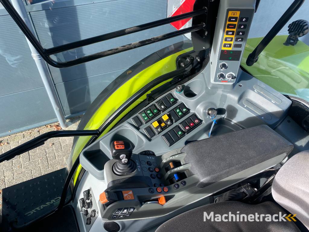 CLAAS Arion 630 Cmatic CIS+