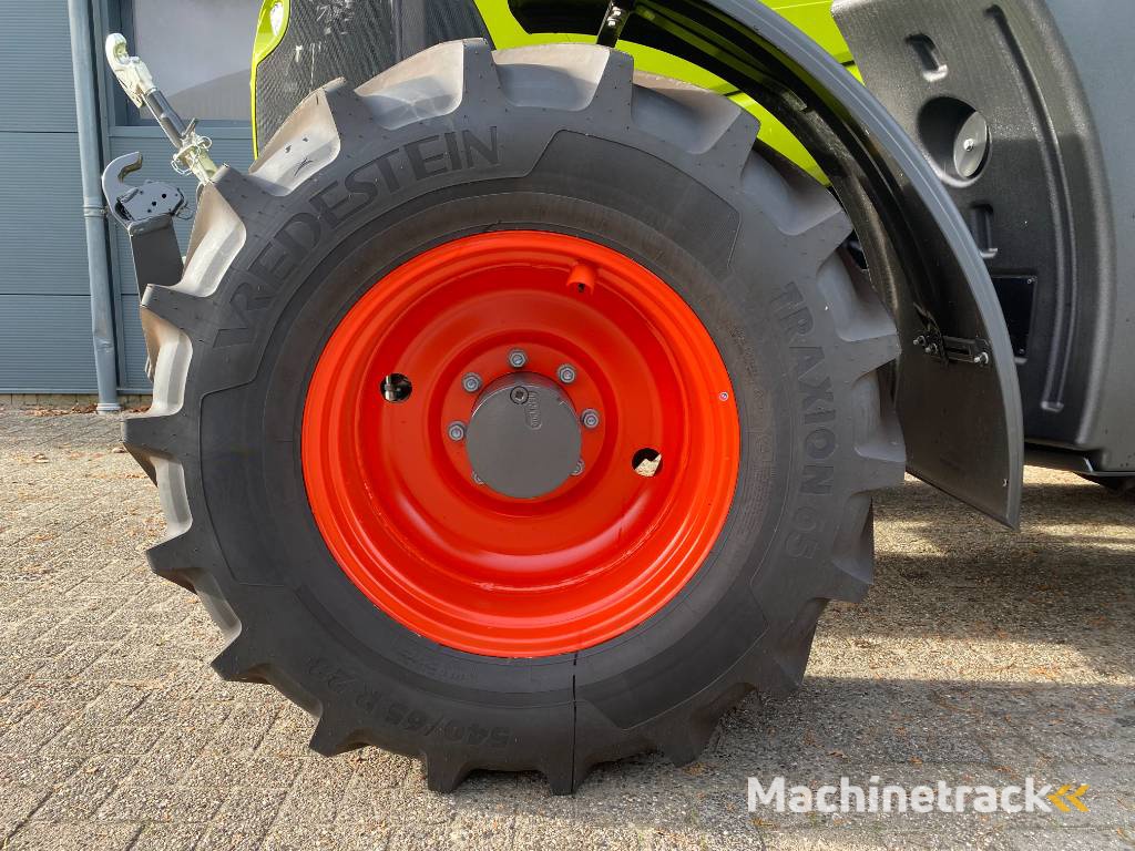 CLAAS Arion 630 HEXASHIFT CIS+