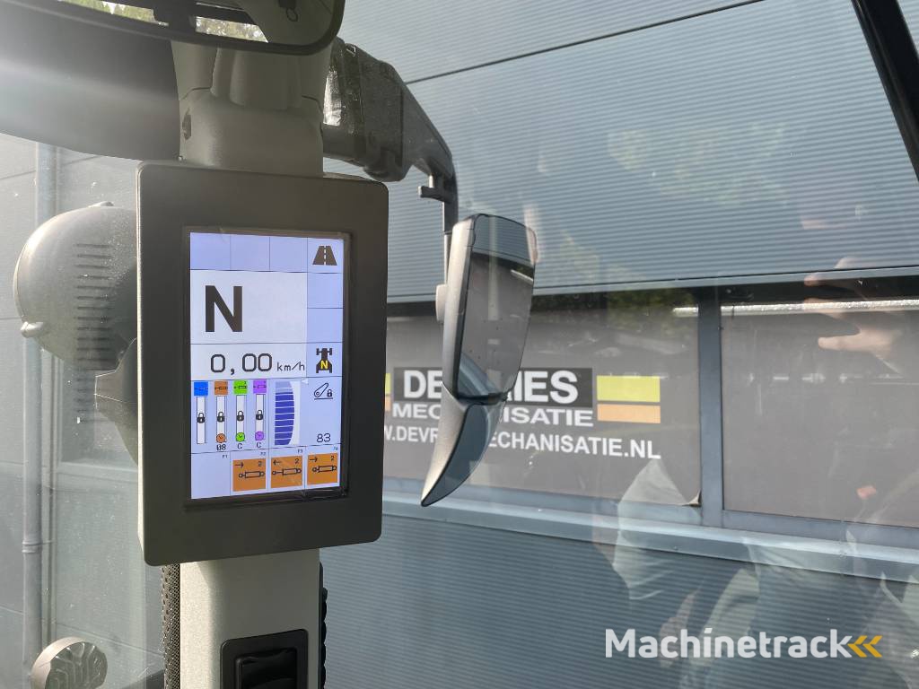 CLAAS Arion 630 HEXASHIFT CIS+