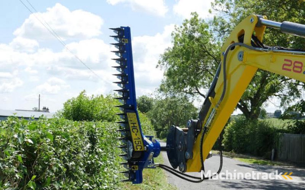 One-TP Taille haie pour mini-pelle de 4 à 11 tonnes