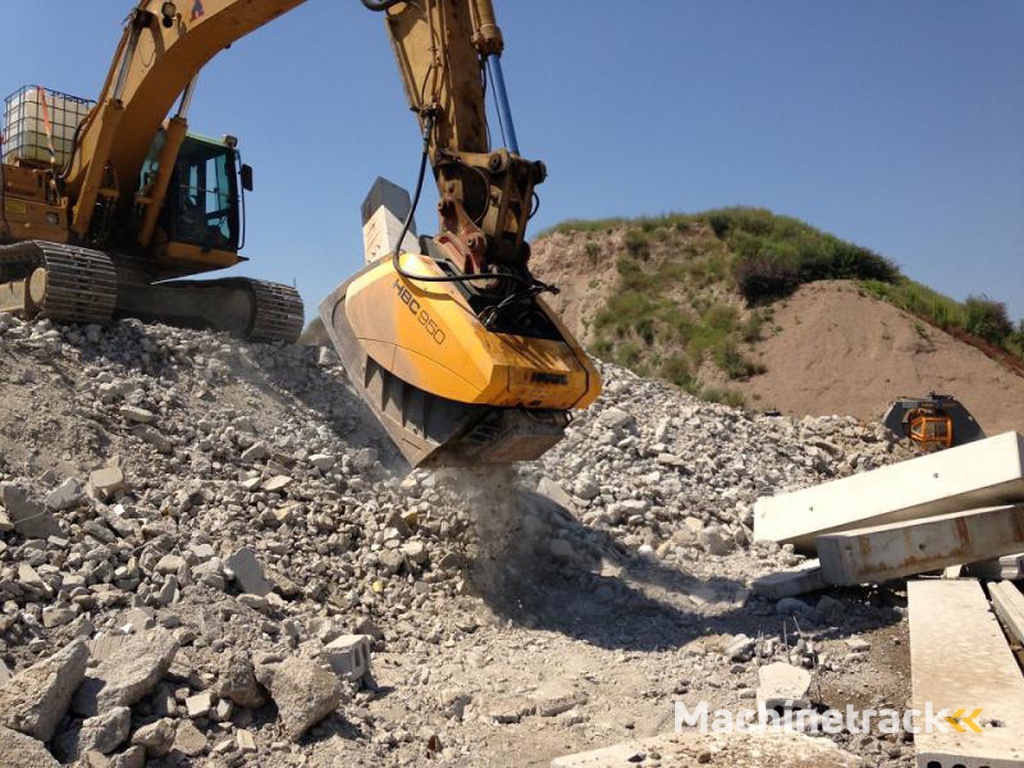 One-TP Godet concasseur Hartl pour pelle 11 à 55 tonnes