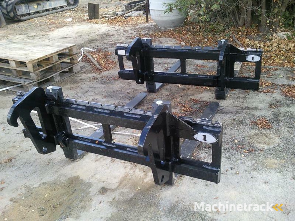 ONE-TP Tablier fourche à palette pour pelles et chargeuses