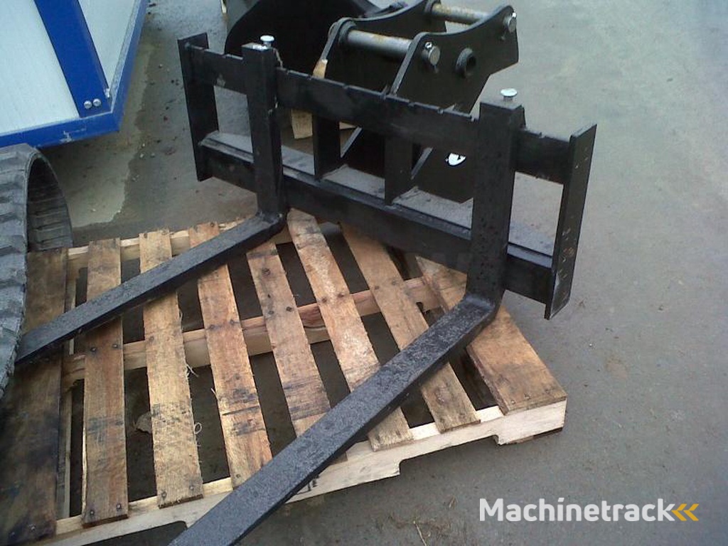 ONE-TP Tablier fourche à palette pour pelles et chargeuses