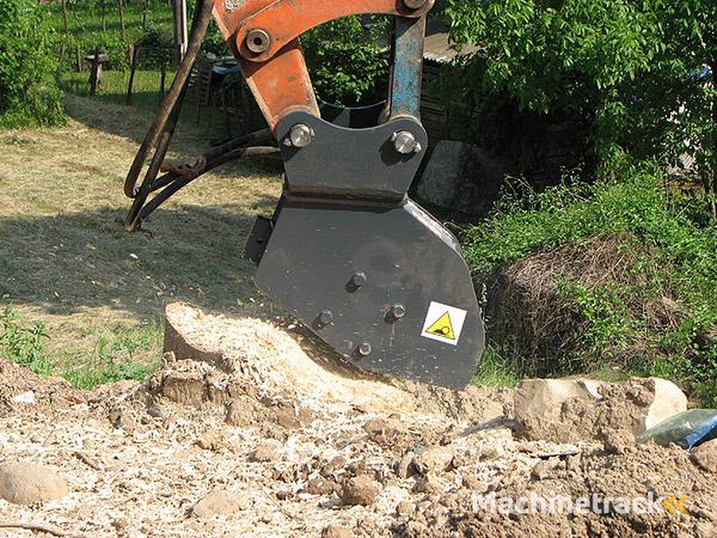 ONE-TP ROGNEUSE DE SOUCHE pour pelle 1,5 à 15 tonnes