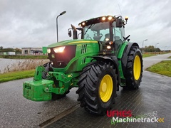 john-deere-6215-r