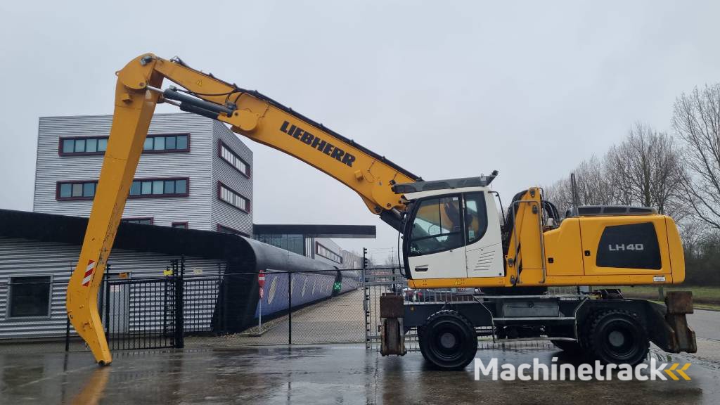 Liebherr LH 40 M