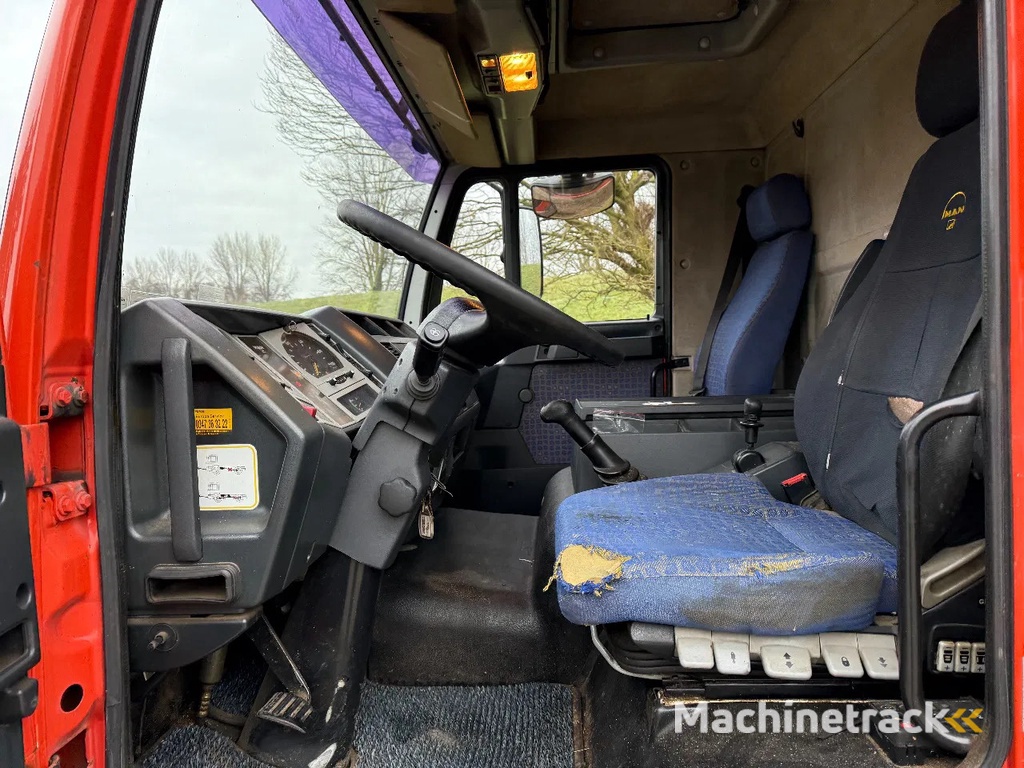 MAN L20 Bakwagen 4x2 Manual  EUR 3  NL TRUCK