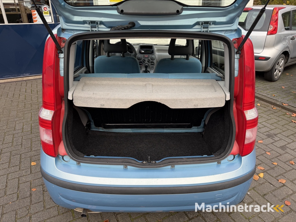 Fiat Panda 1.2 Dynamic Nieuwe APK / Elektr. ramen / C.V. / Radio/cd