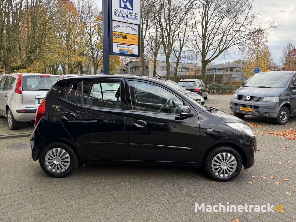 Hyundai i10 1.1 i-Drive Cool Airco / Trekhaak / Stoelverwarming / Nieuwe APK