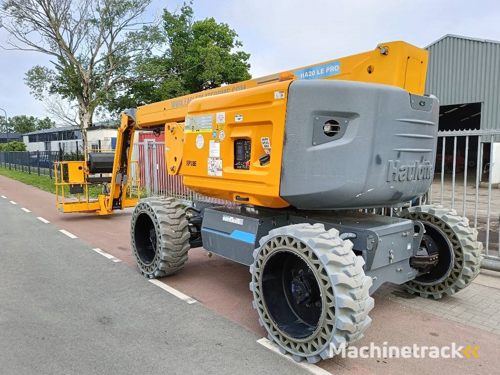 Haulotte HA 20 LE PRO hi lift hoogwerker hybride 4x4x4