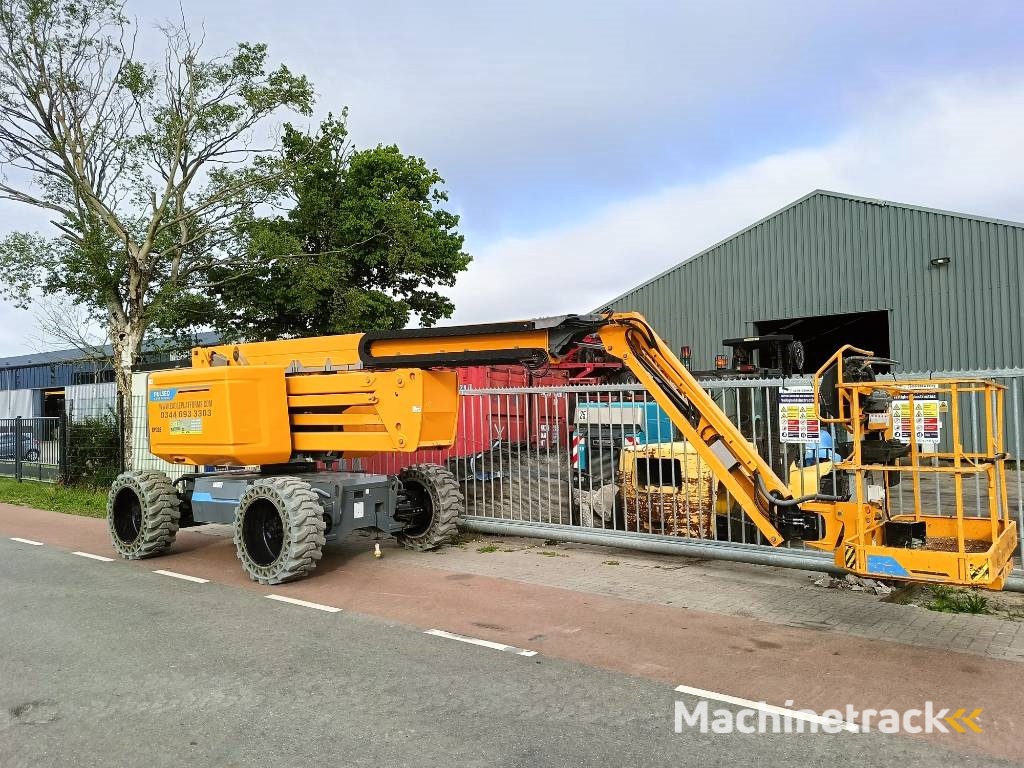 Haulotte HA 20 LE PRO hi lift hoogwerker hybride 4x4x4