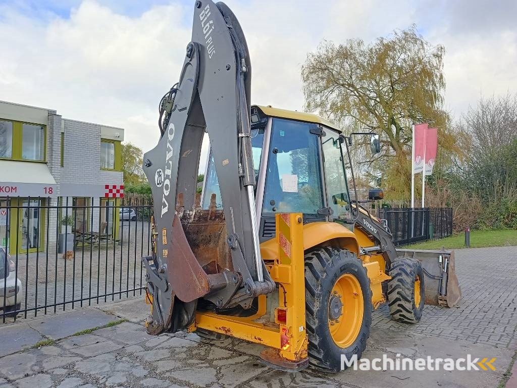 Volvo BL 61 + graaflaad combinatie backhoe loader lader