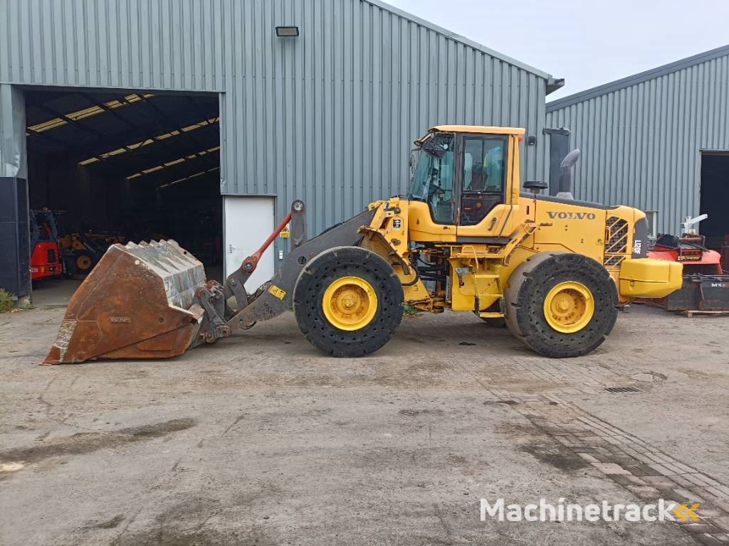Volvo L 120 F Loader shovel wiellader