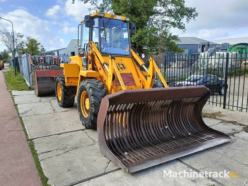 JCB 410 shovel wiellader loader + 2 bakken 4x4 robuust