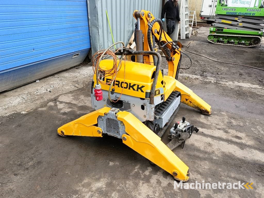 Brokk 90 husqvarna robot remote excavator digger