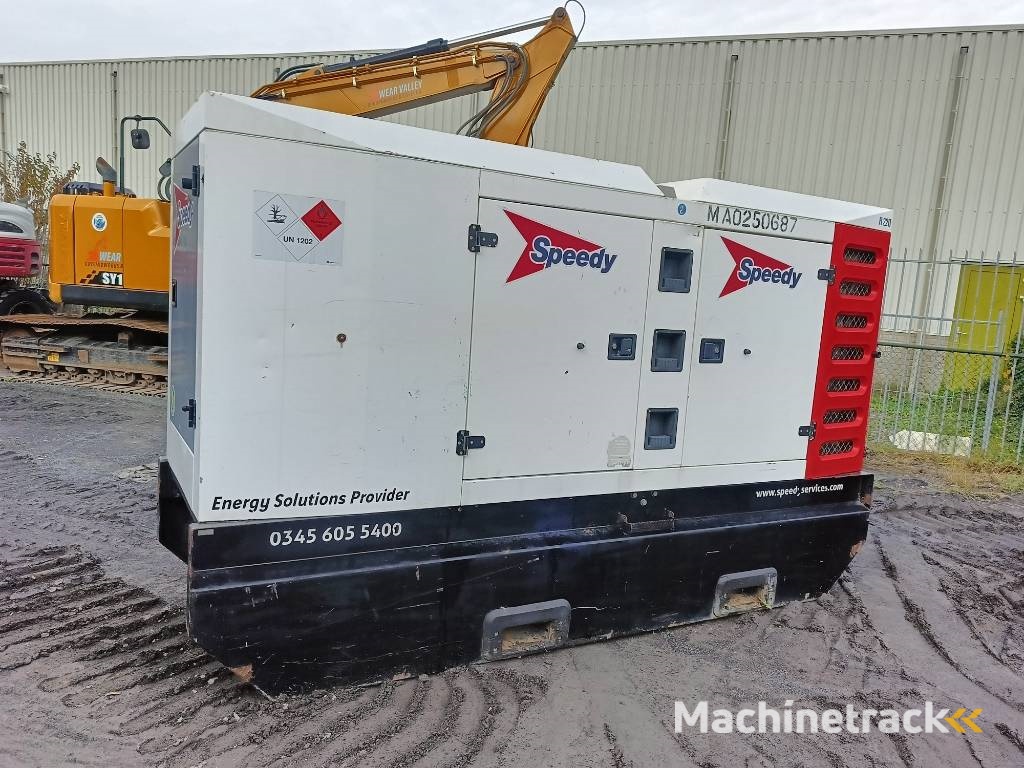 Sdmo R220 C3 220 kva generator john deere 318A