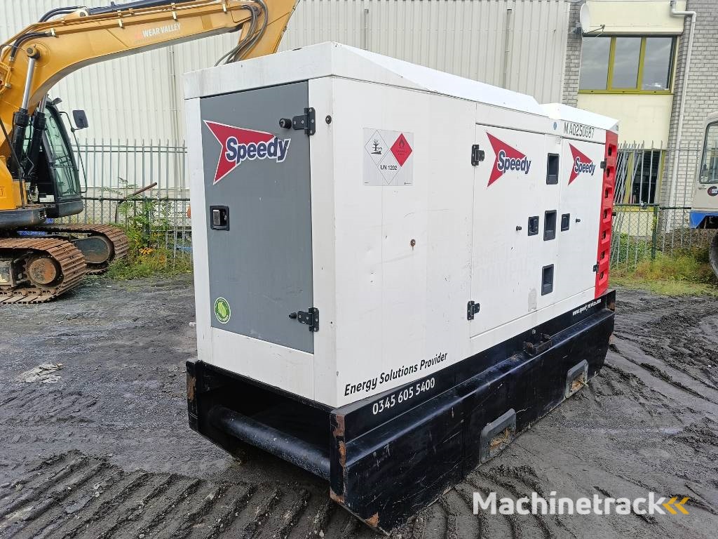Sdmo R220 C3 220 kva generator john deere 318A