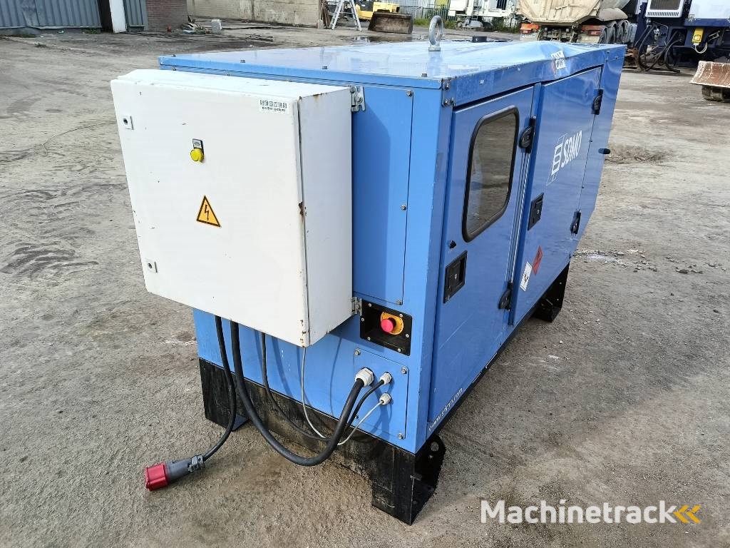 Sdmo J 44 K 44kva 64 A 35 kw generator aggregaat silent
