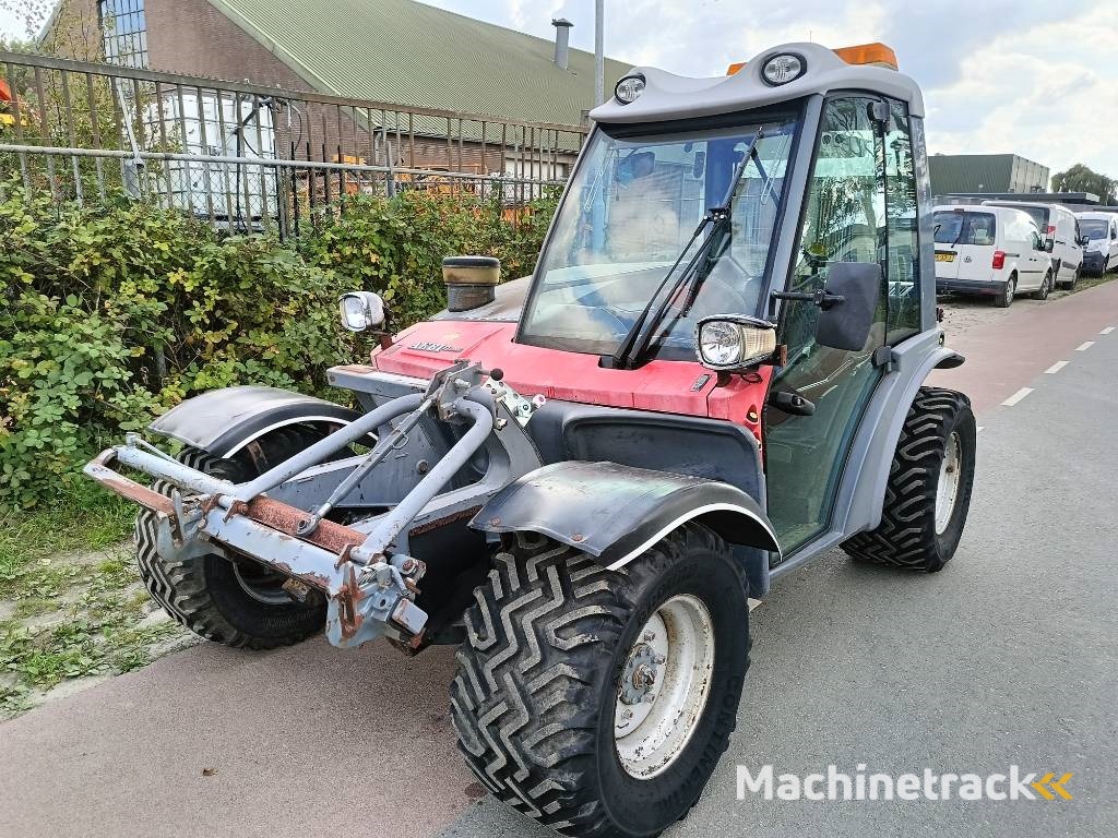 Aebi TT280 werktuigdrager maaier laag zwaartepunt