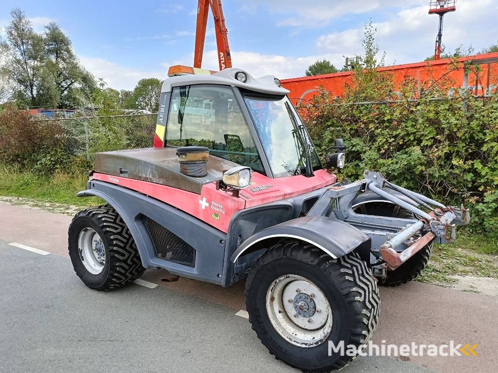 Aebi TT280 werktuigdrager maaier laag zwaartepunt