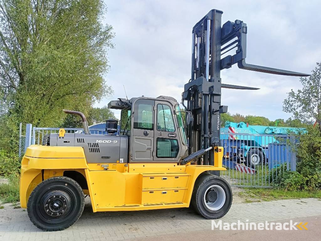 Hyundai 160 D-9 heftruck forklift stapler 16 ton CE