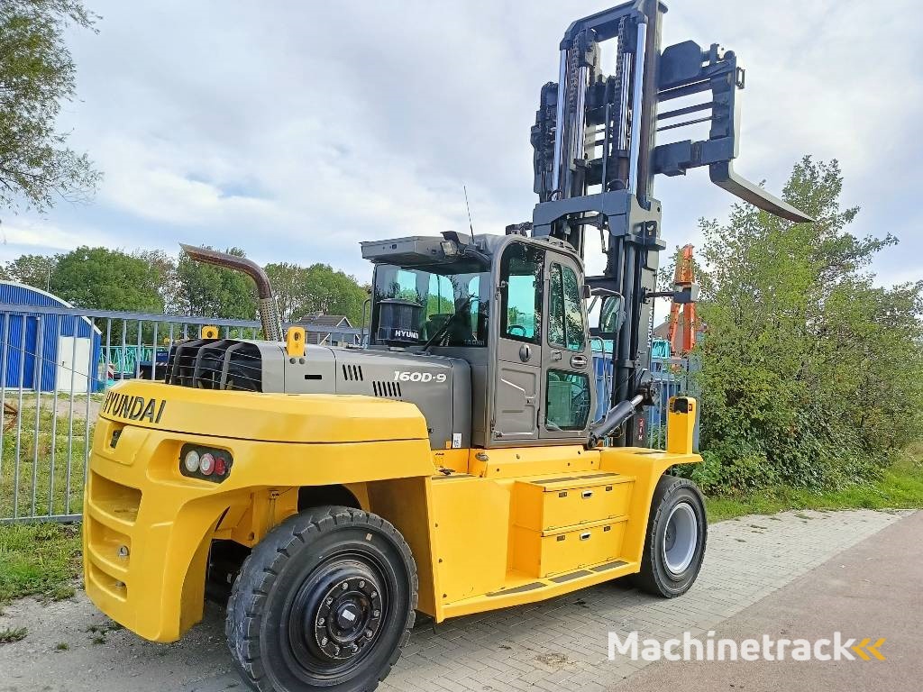 Hyundai 160 D-9 heftruck forklift stapler 16 ton CE