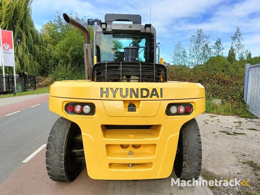 Hyundai 160 D-9 heftruck forklift stapler 16 ton CE