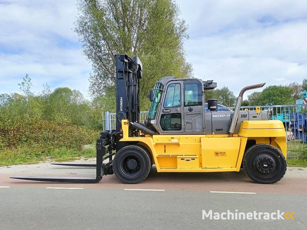 Hyundai 160 D-9 heftruck forklift stapler 16 ton CE