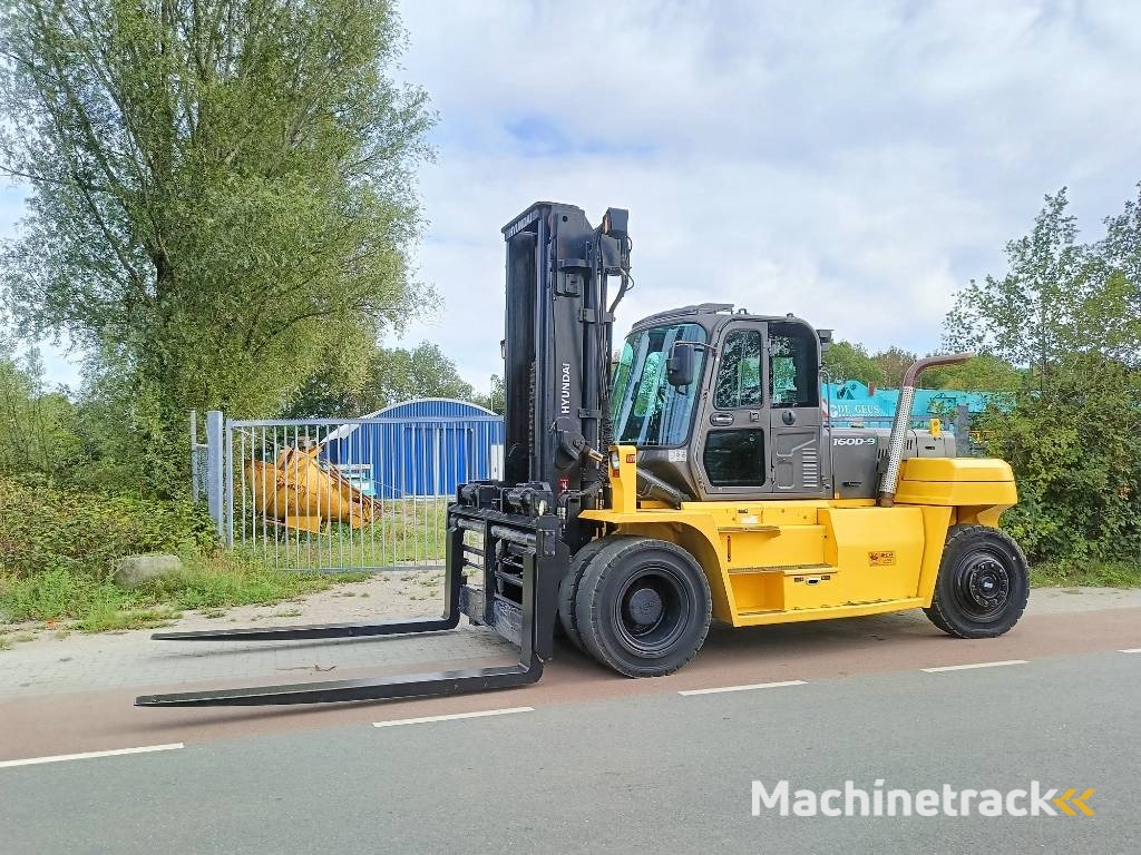 Hyundai 160 D-9 heftruck forklift stapler 16 ton CE