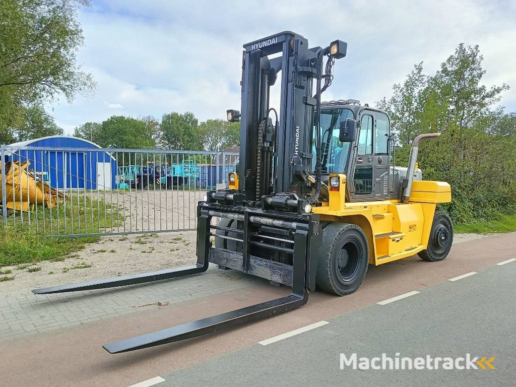 Hyundai 160 D-9 heftruck forklift stapler 16 ton CE