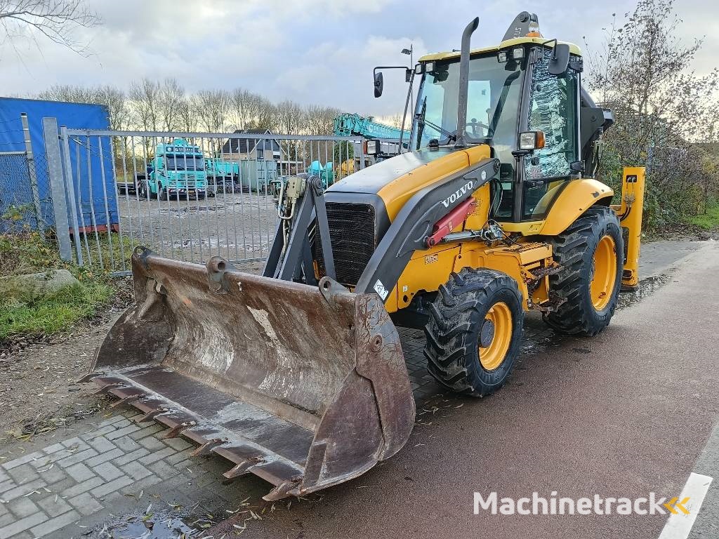 Volvo BL 61 + graaflaad combinatie backhoe loader lader