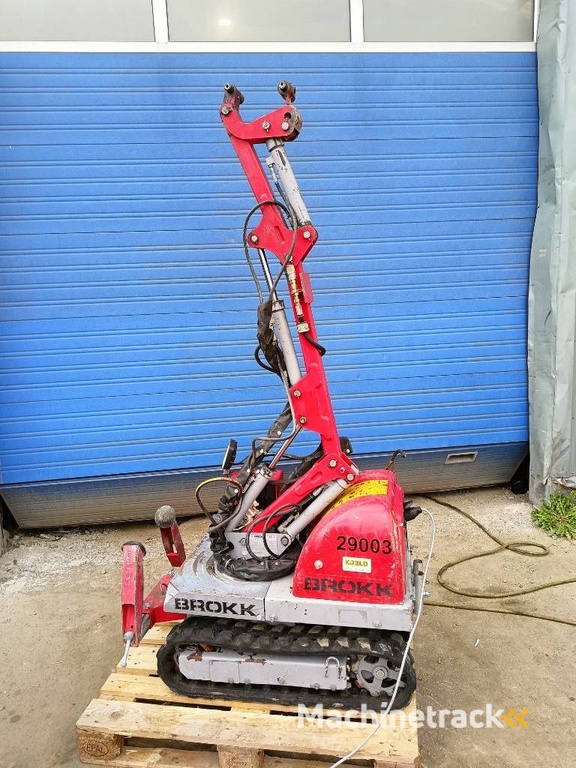 Brokk mini cut 40 demolition robot remote controlled