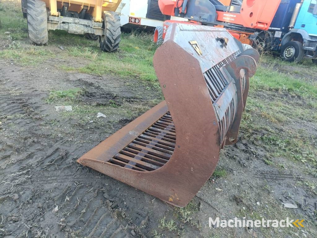 puinbak 2,6 m JCB eurostill verachtert netjes