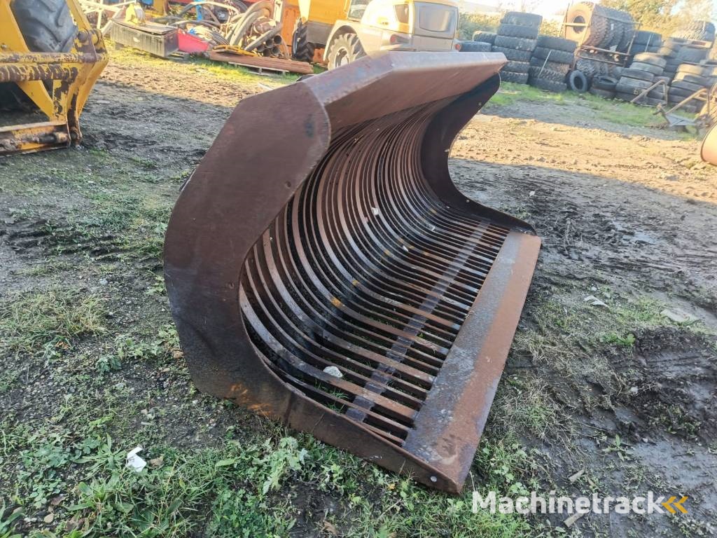 puinbak 2,6 m JCB eurostill verachtert netjes