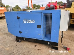 sdmo-j-44-k-44kva-64-a-35-kw-generator-aggregaat-silent