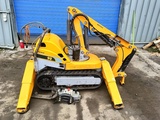 Minituur van Brokk 90 husqvarna robot remote excavator digger