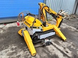 Minituur van Brokk 90 husqvarna robot remote excavator digger