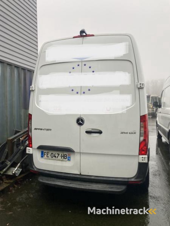 Mercedes Sprinter
