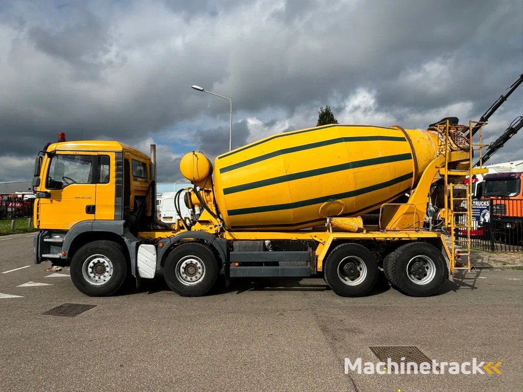 MAN TGA 35.400 8 X 4 MIXER