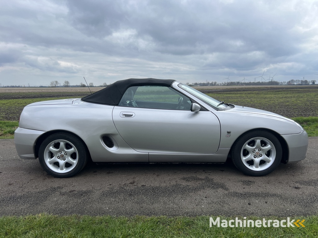 MG F 1.8i