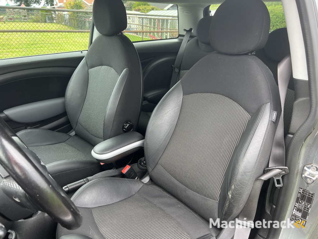 MINI Mini 1.4 One Pepper ECC / HALF LEER / APK 08-2026