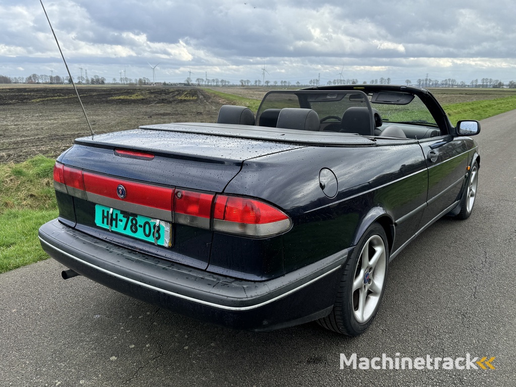 Saab 900 Cabrio 2.3 SE