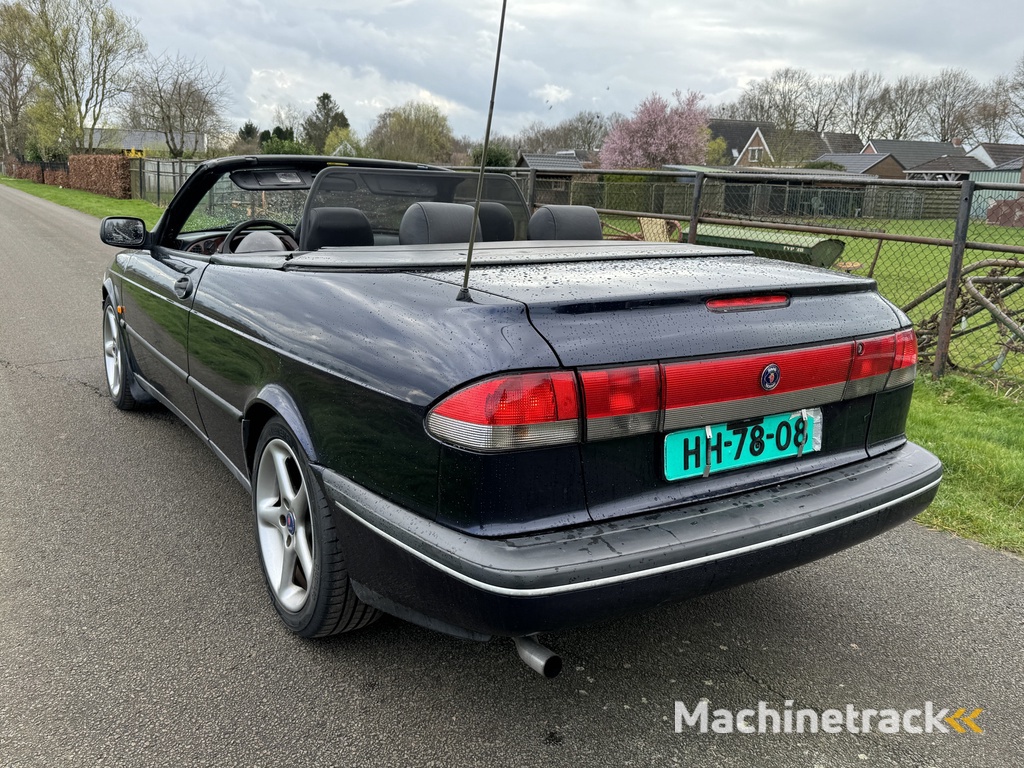Saab 900 Cabrio 2.3 SE
