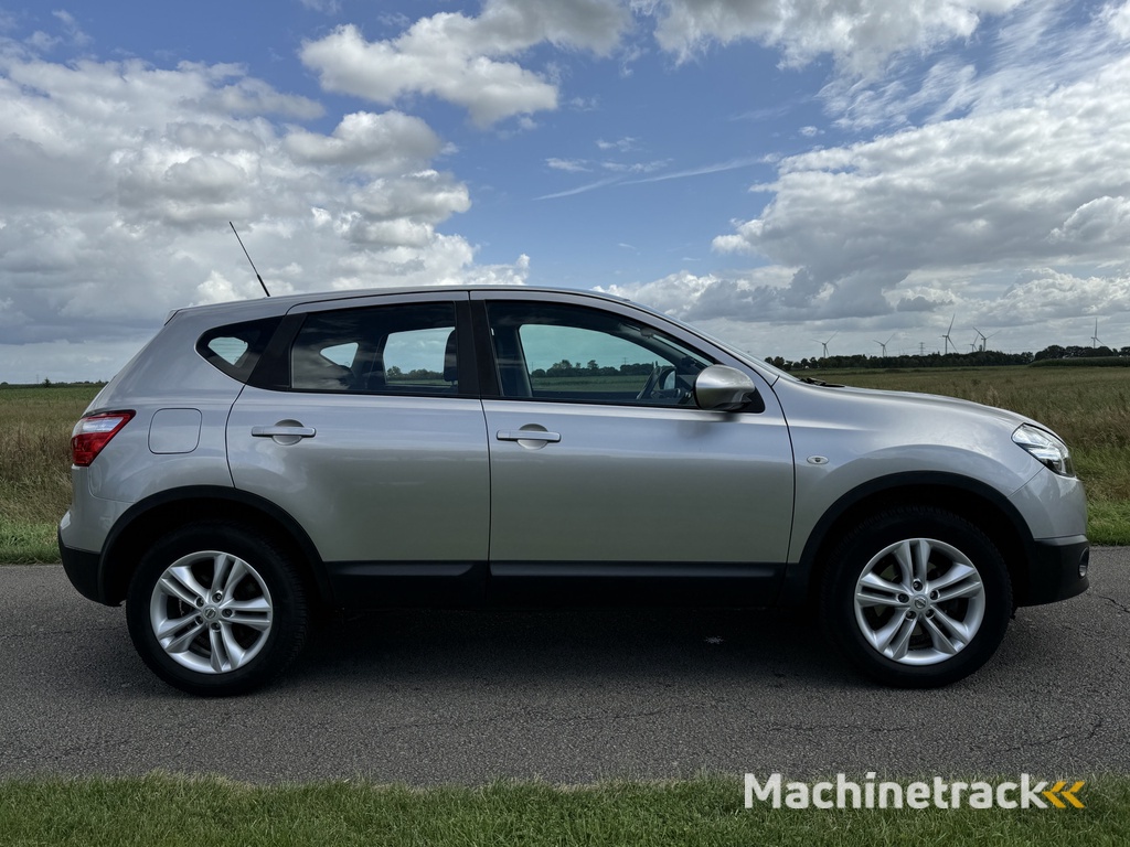 Nissan Qashqai 2.0 Acenta NAVI/ECC/CAMERA/LMV/APK 08-2026!