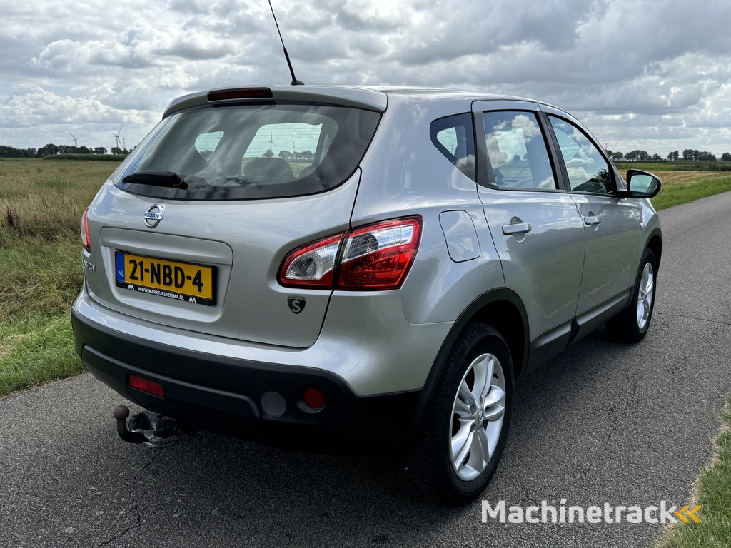 Nissan Qashqai 2.0 Acenta NAVI/ECC/CAMERA/LMV/APK 08-2026!