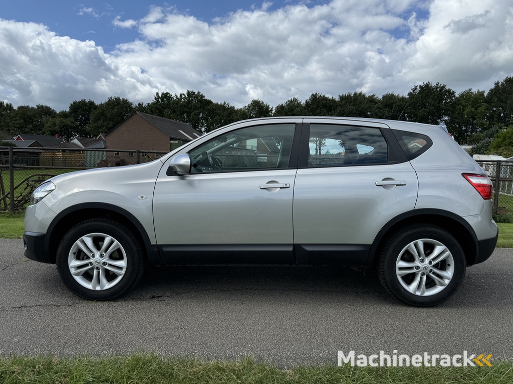 Nissan Qashqai 2.0 Acenta NAVI/ECC/CAMERA/LMV/APK 08-2026!