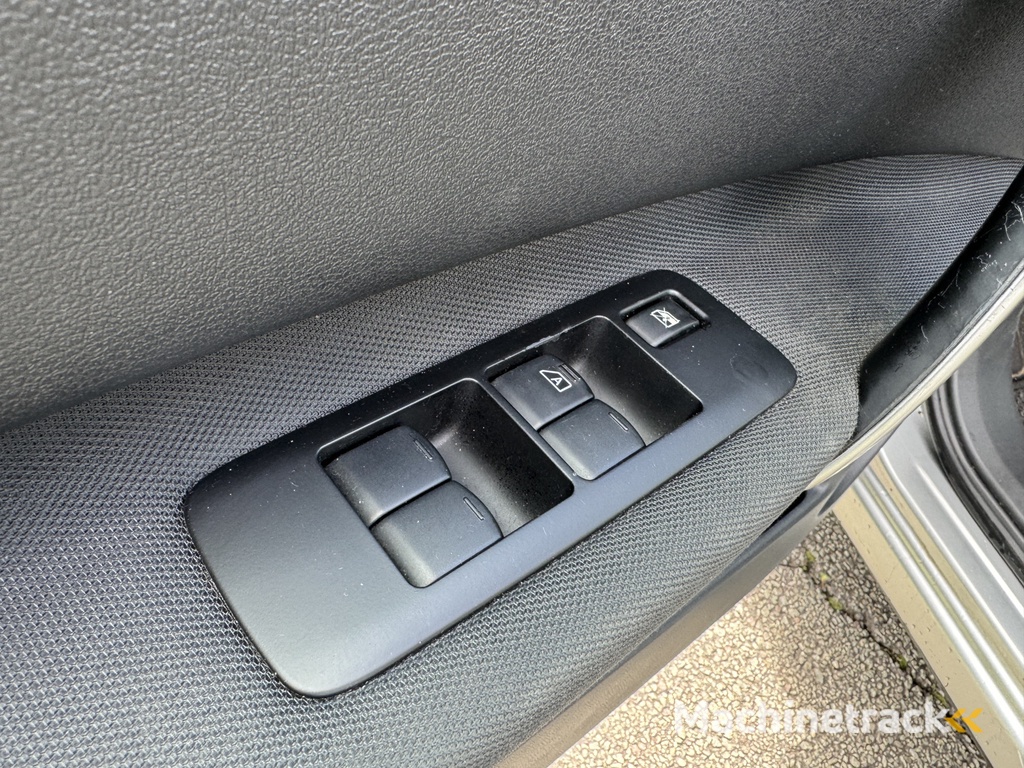 Nissan Qashqai 2.0 Acenta NAVI/ECC/CAMERA/LMV/APK 08-2026!